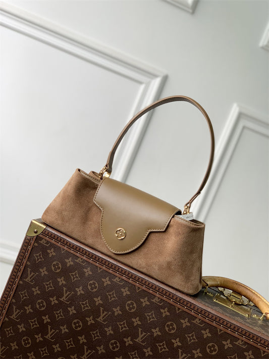 Louis Vuitton Capucines Edito Bag