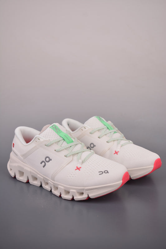 On Cloud X 5 "Ivory / Ice"