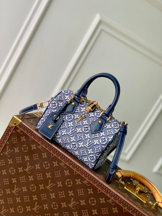 Louis Vuitton Speedy Bandoulière 20 Bag