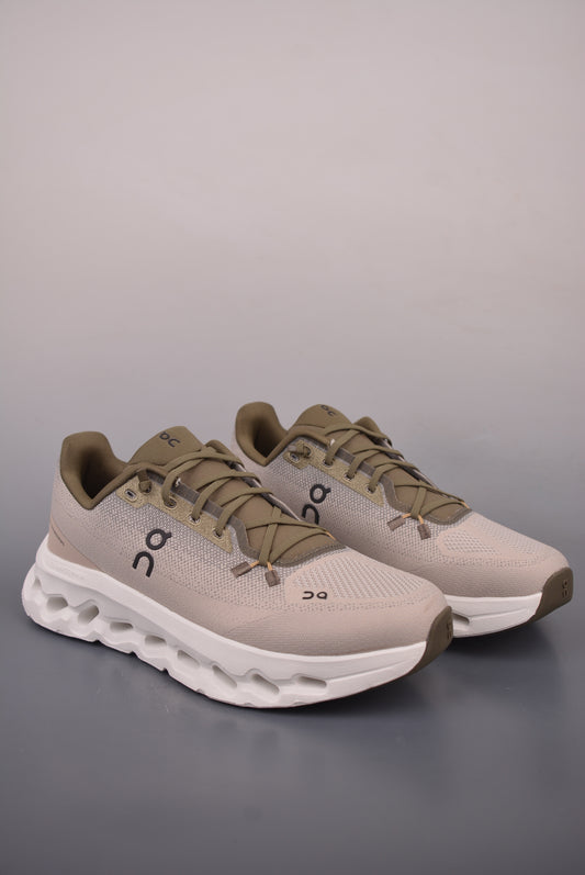 On Running Cloudtilt "Olive / Desert"